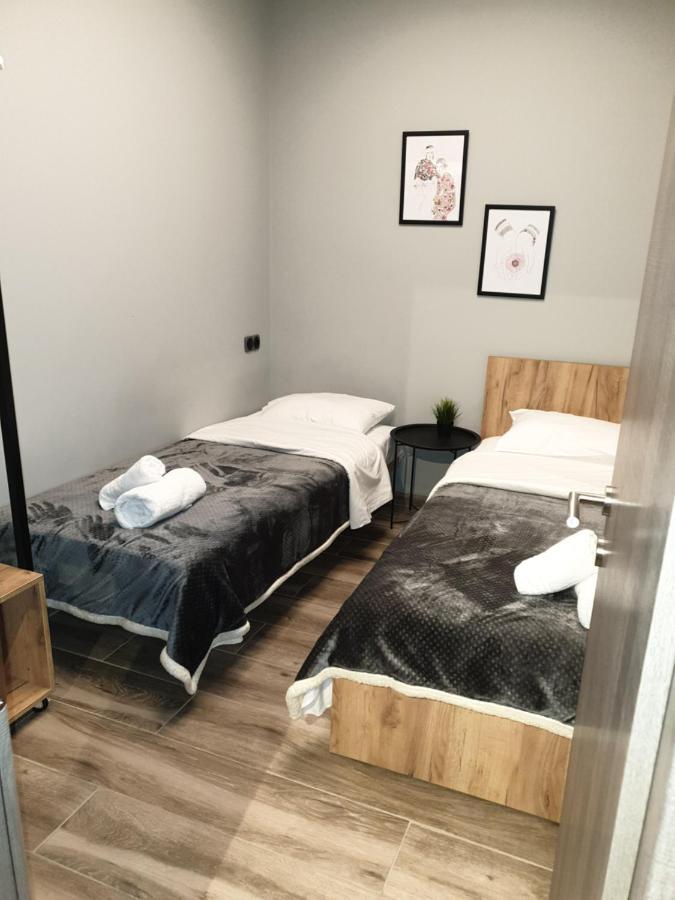 Sts Eight 7 New Luxury Apartmán *