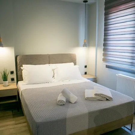 Sts Eight 7 New Luxury Apartment Thessaloniki Exterior photo